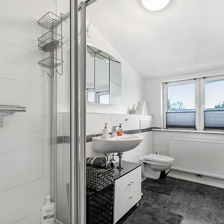 Apartament Familie Bosch *